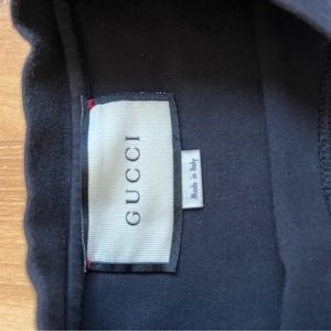 T-SHIRT WITH GUCCI BLADE
PRINT